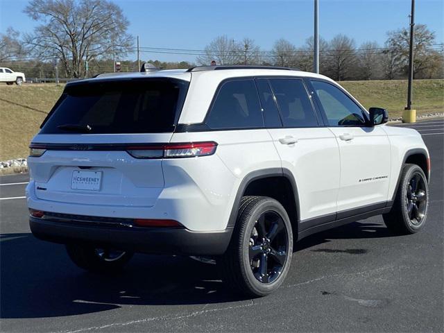 new 2025 Jeep Grand Cherokee car, priced at $37,080