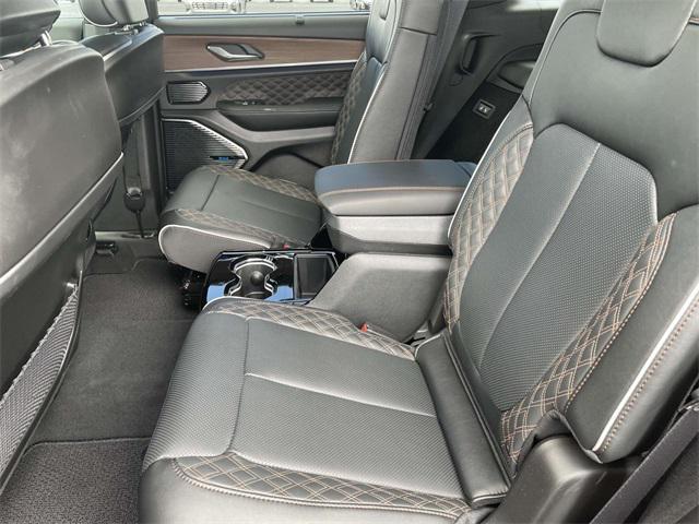 new 2025 Jeep Grand Cherokee L car, priced at $57,796