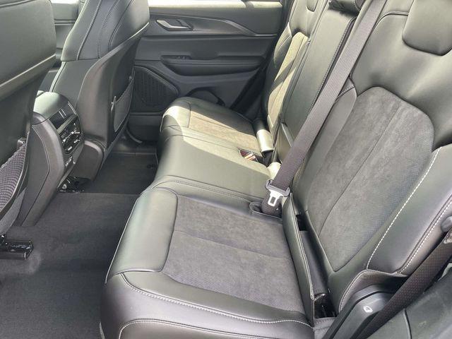 new 2025 Jeep Grand Cherokee car, priced at $36,125