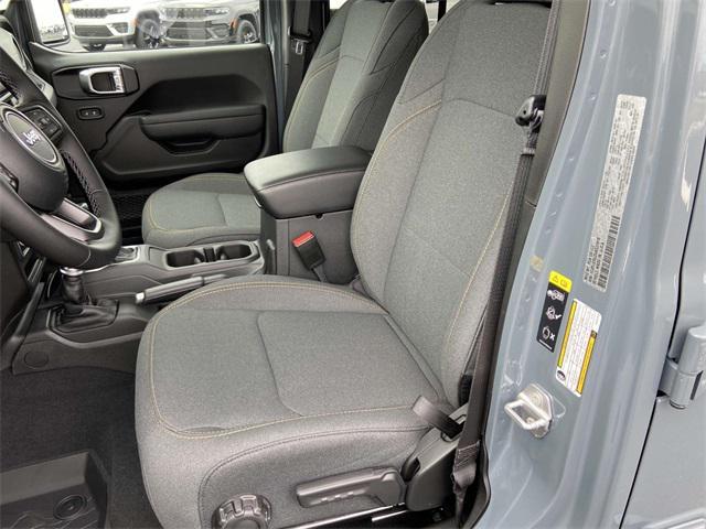 new 2025 Jeep Wrangler car, priced at $48,230
