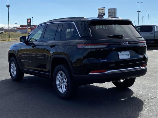 new 2025 Jeep Grand Cherokee car, priced at $33,220