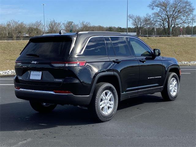 new 2025 Jeep Grand Cherokee car, priced at $33,220