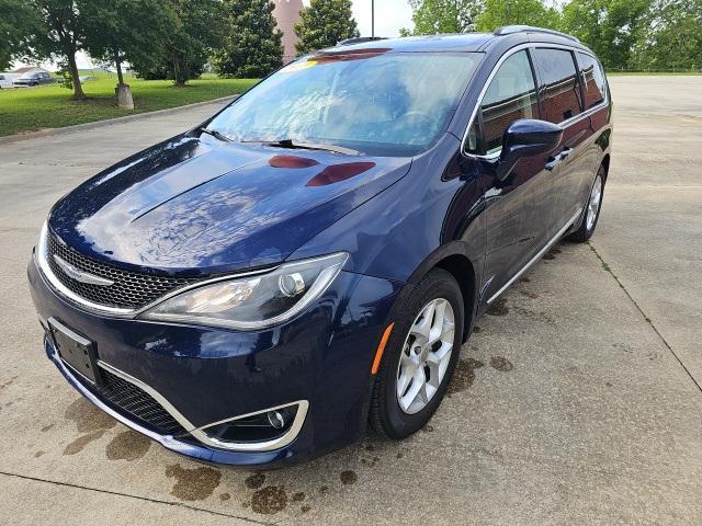 used 2018 Chrysler Pacifica car, priced at $15,990