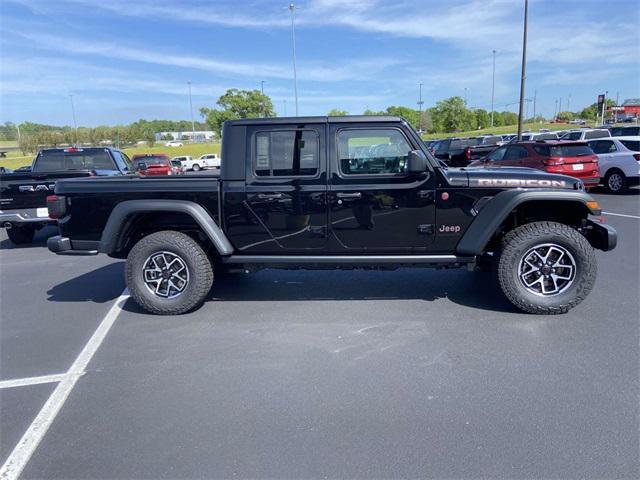 new 2024 Jeep Gladiator car, priced at $49,030