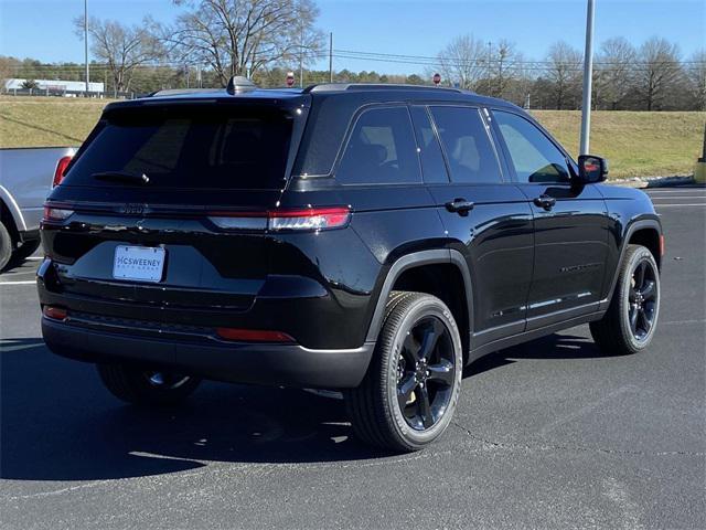 new 2025 Jeep Grand Cherokee car, priced at $40,175