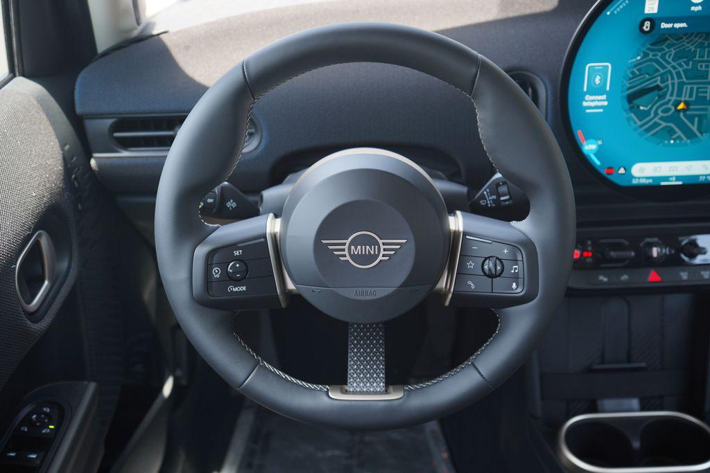 new 2025 MINI Hardtop car, priced at $35,225