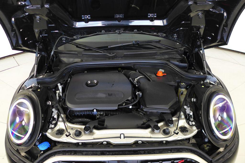 used 2025 MINI Hardtop car, priced at $31,545