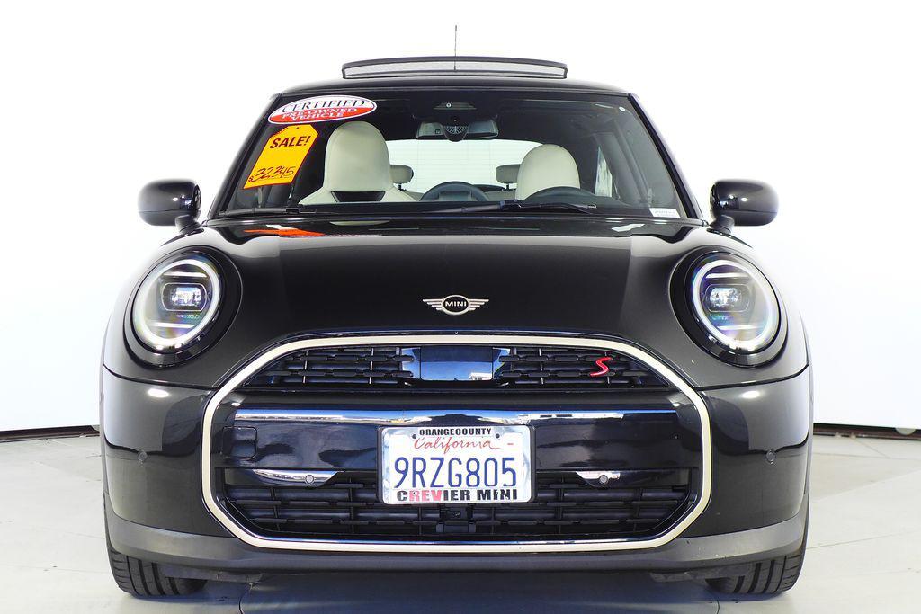 used 2025 MINI Hardtop car, priced at $31,545