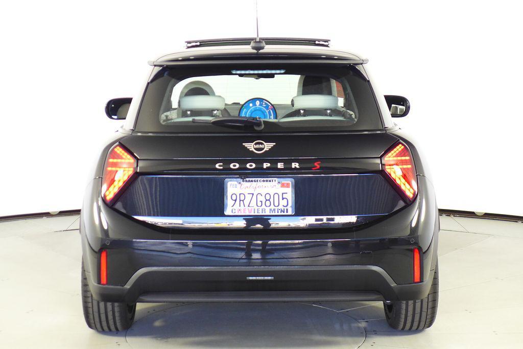 used 2025 MINI Hardtop car, priced at $31,545