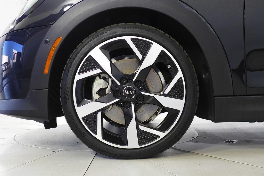 used 2025 MINI Hardtop car, priced at $31,545