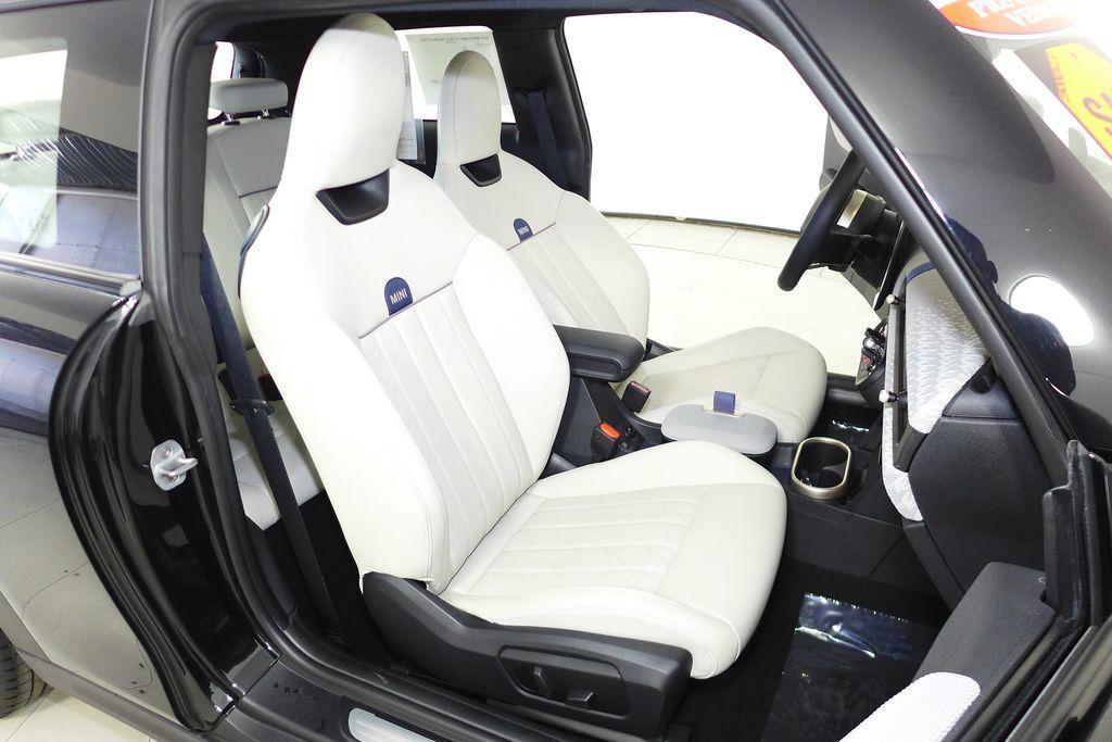 used 2025 MINI Hardtop car, priced at $31,545