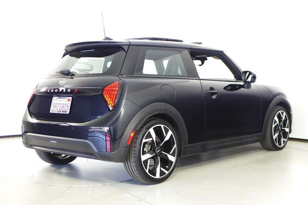 used 2025 MINI Hardtop car, priced at $31,545