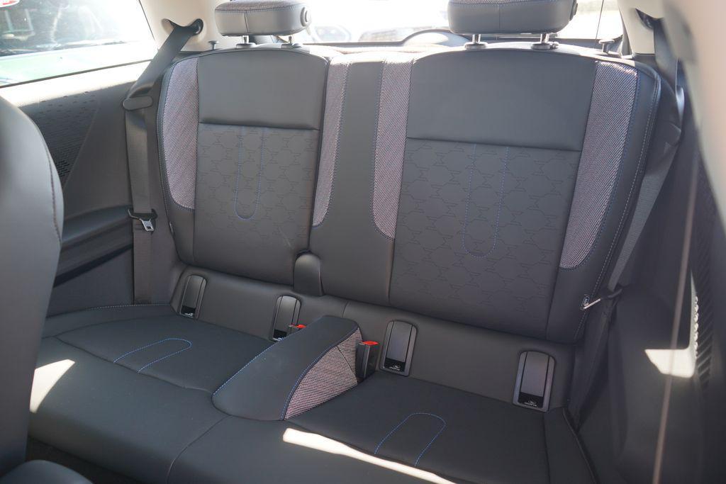 new 2025 MINI Hardtop car, priced at $36,110