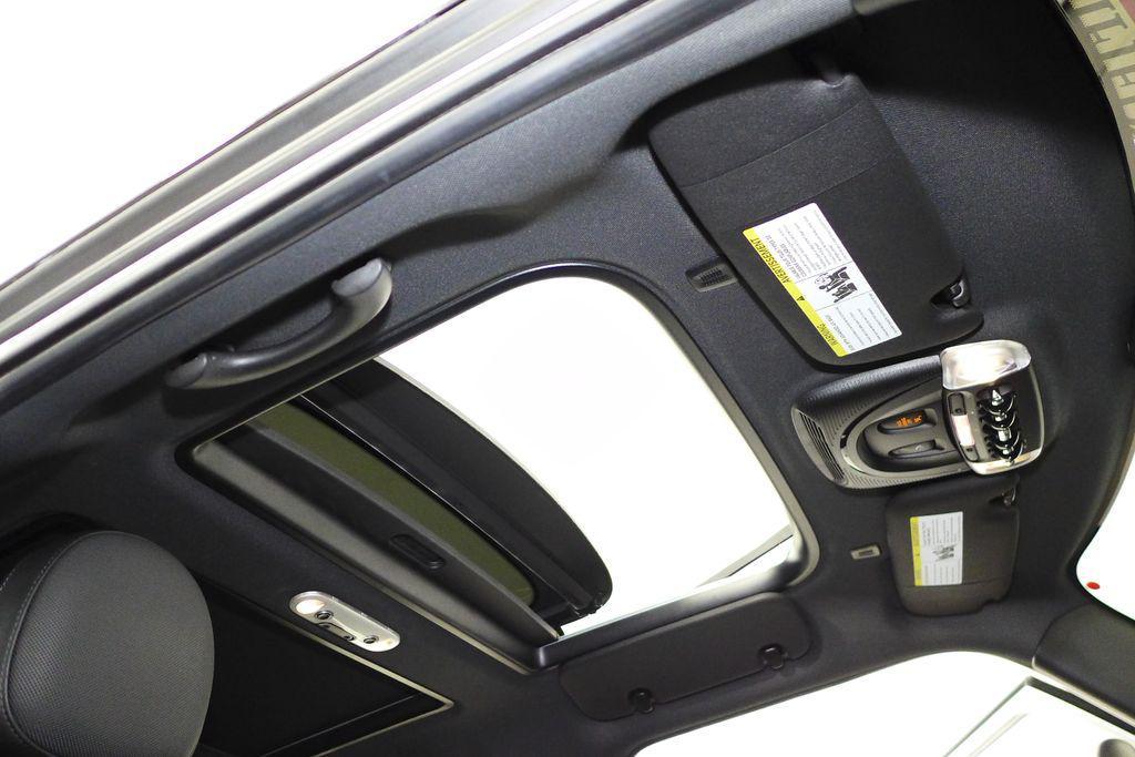 used 2023 MINI Hardtop car, priced at $25,980