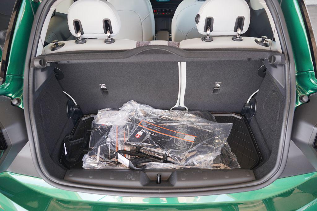 new 2025 MINI Hardtop car, priced at $37,810