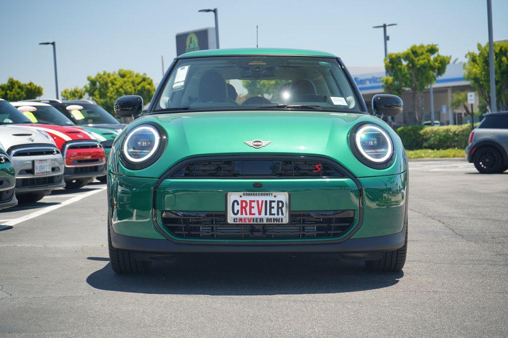 new 2025 MINI Hardtop car, priced at $37,810