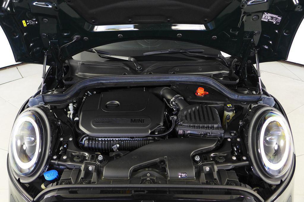 used 2022 MINI Hardtop car, priced at $30,780