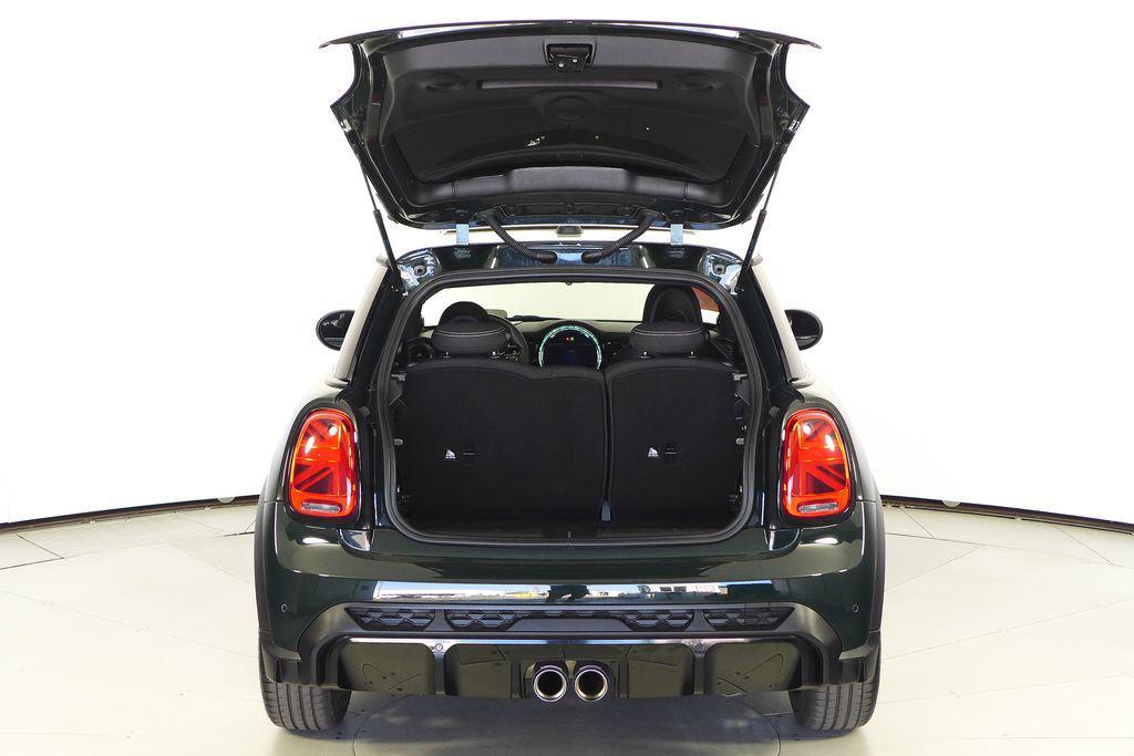 used 2022 MINI Hardtop car, priced at $30,780