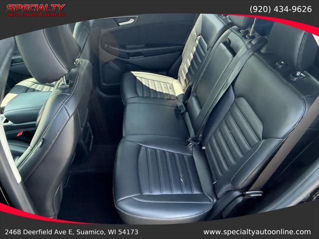used 2024 Ford Edge car, priced at $25,000