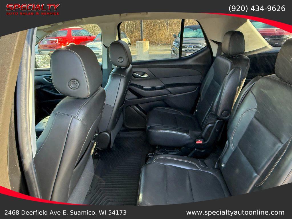 used 2021 Chevrolet Traverse car, priced at $18,000