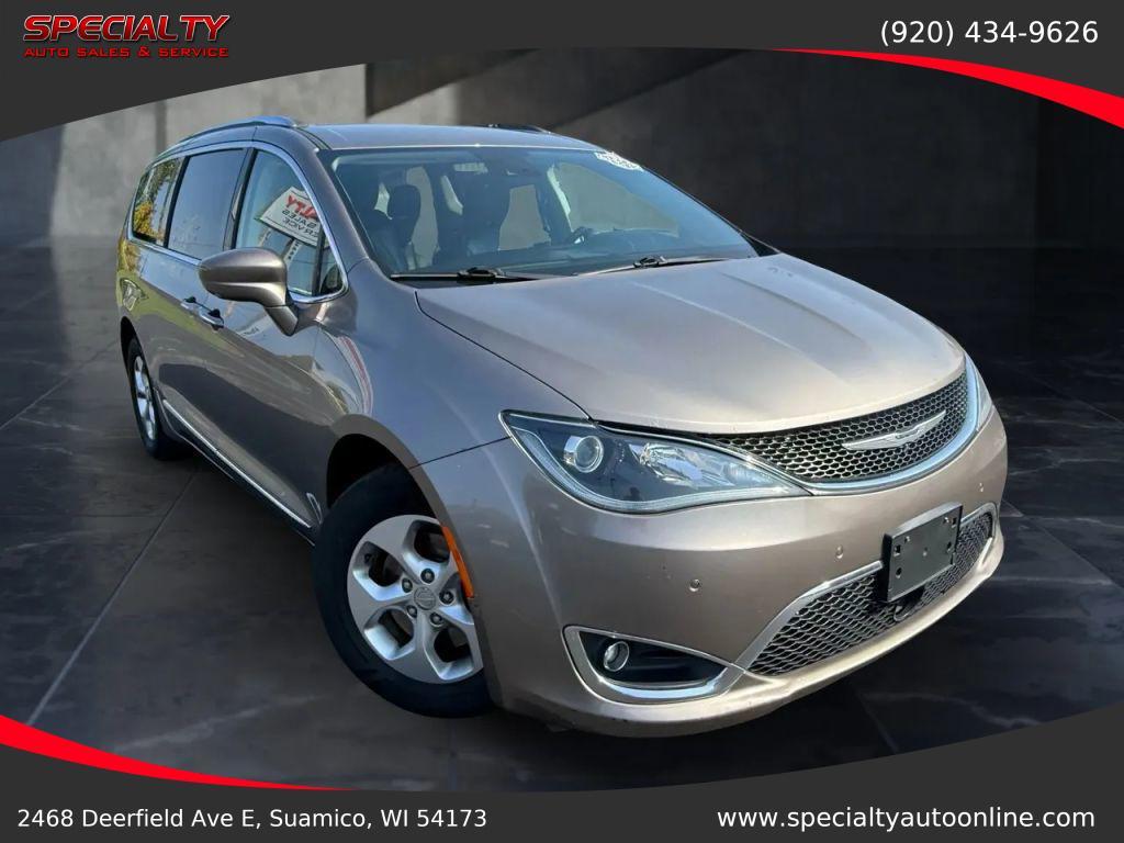 used 2017 Chrysler Pacifica car, priced at $11,800