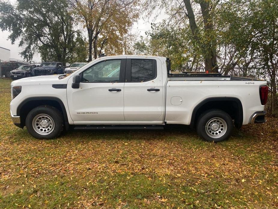 new 2025 GMC Sierra 1500 car, priced at $45,094