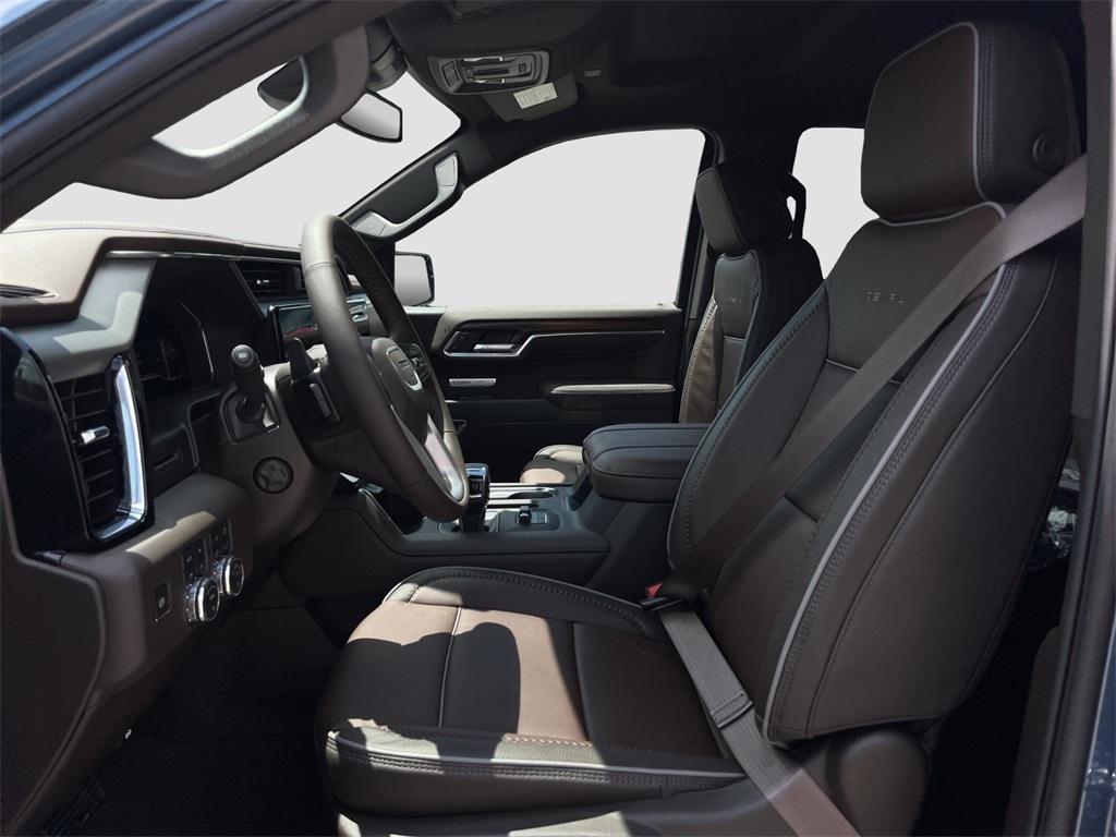 new 2025 GMC Sierra 1500 car
