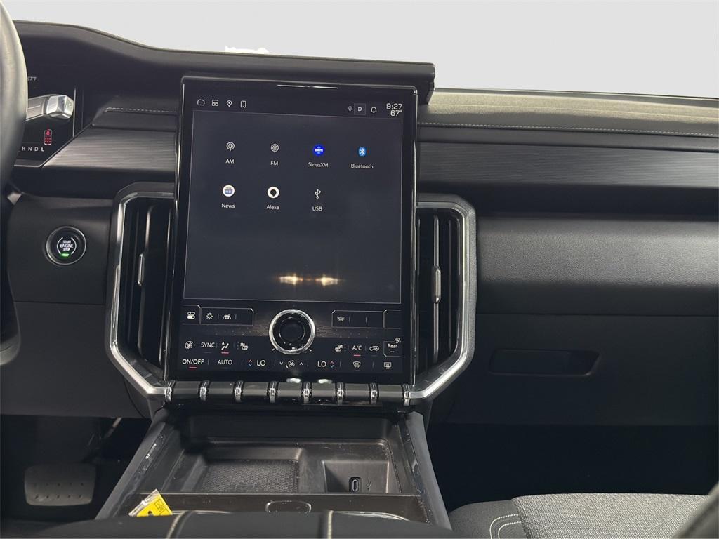 used 2025 GMC Acadia car, priced at $34,305