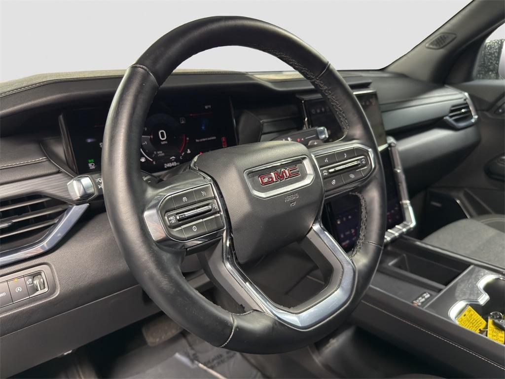 used 2025 GMC Acadia car, priced at $34,305