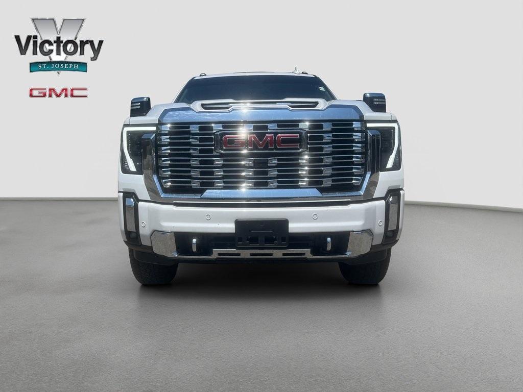 used 2024 GMC Sierra 3500 car, priced at $72,600