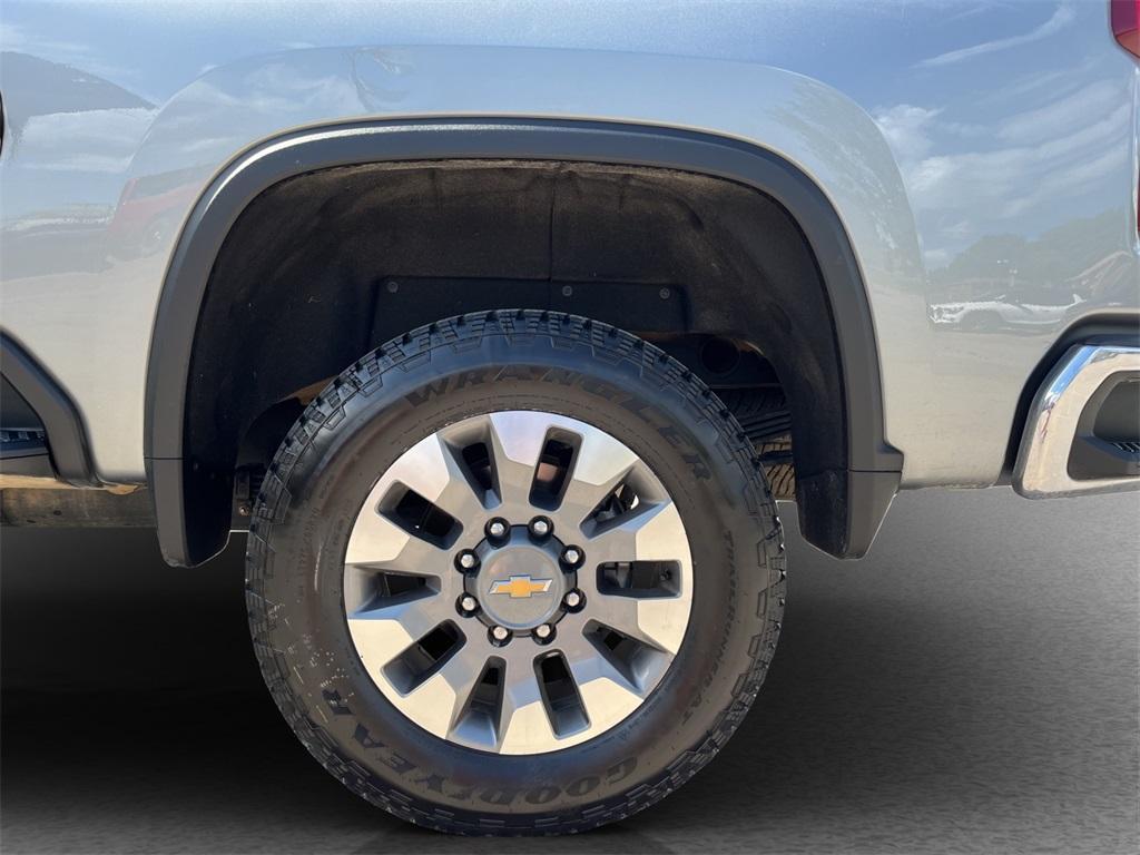 used 2024 Chevrolet Silverado 2500 car, priced at $50,707