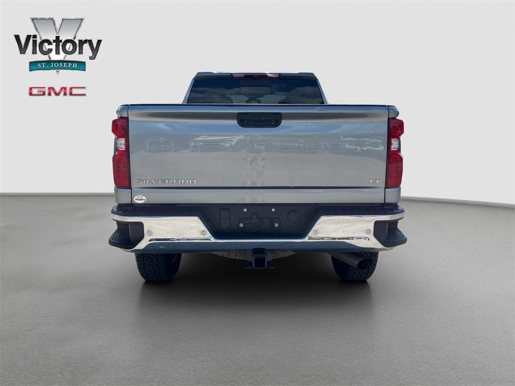used 2024 Chevrolet Silverado 2500 car, priced at $50,707