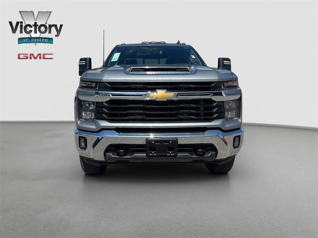 used 2024 Chevrolet Silverado 2500 car, priced at $50,707
