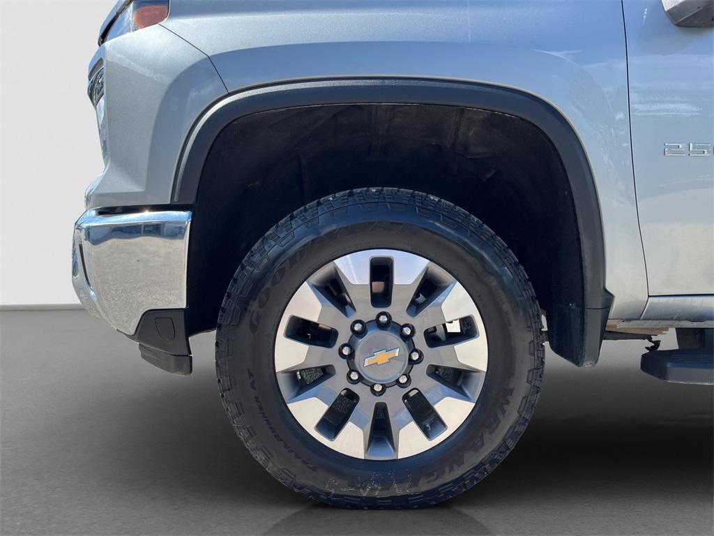 used 2024 Chevrolet Silverado 2500 car, priced at $50,707