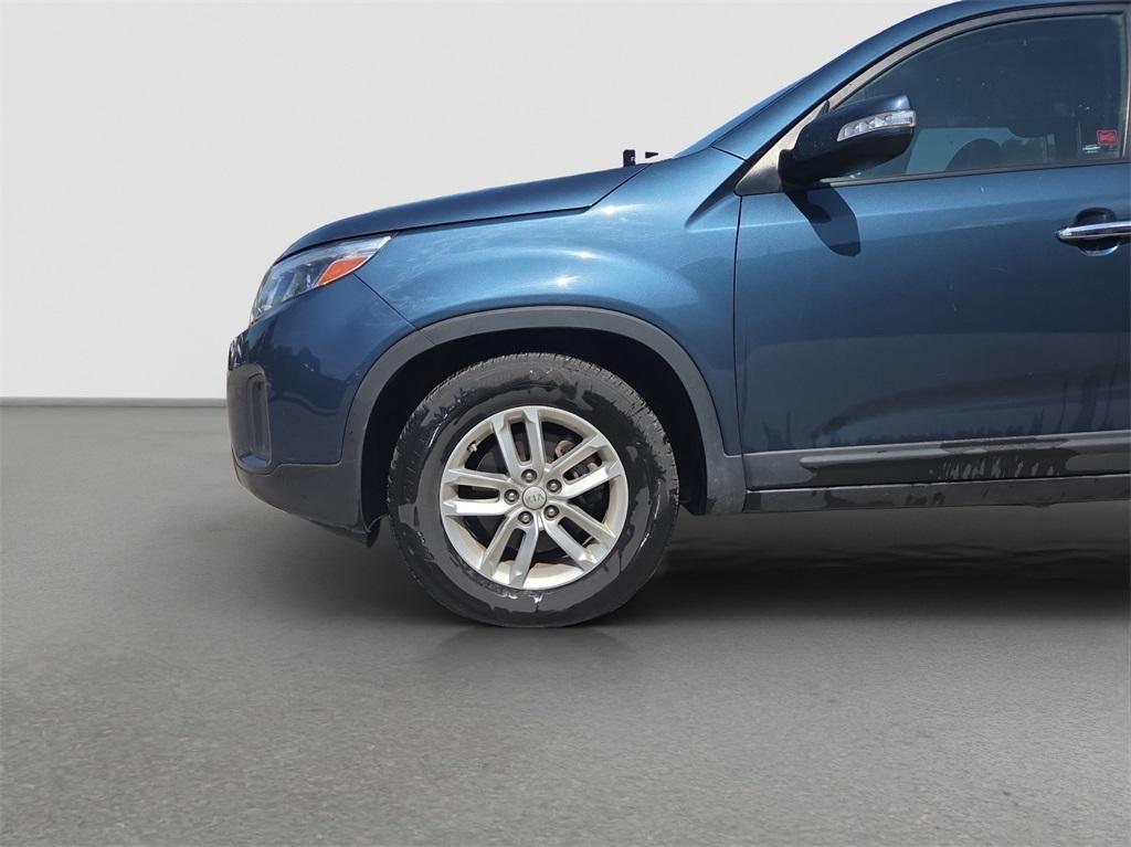 used 2014 Kia Sorento car, priced at $10,669
