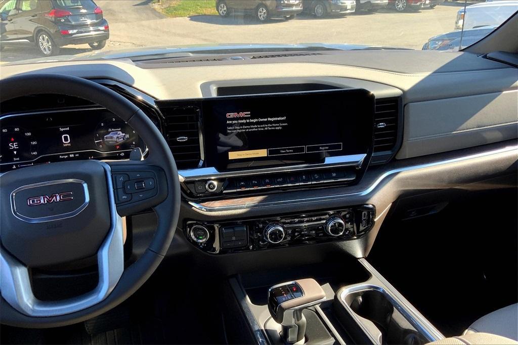 new 2025 GMC Sierra 1500 car, priced at $60,485