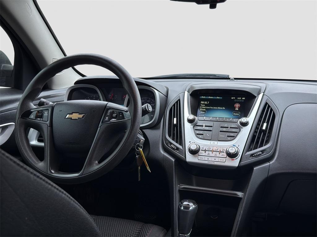 used 2017 Chevrolet Equinox car, priced at $9,300