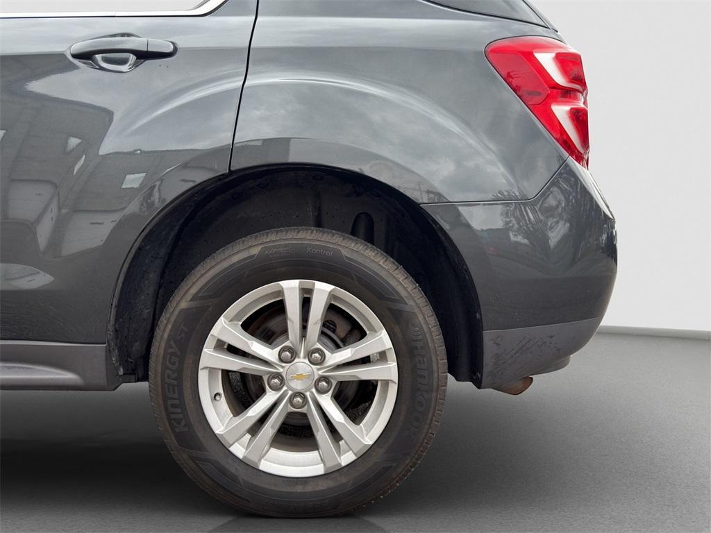 used 2017 Chevrolet Equinox car, priced at $9,300
