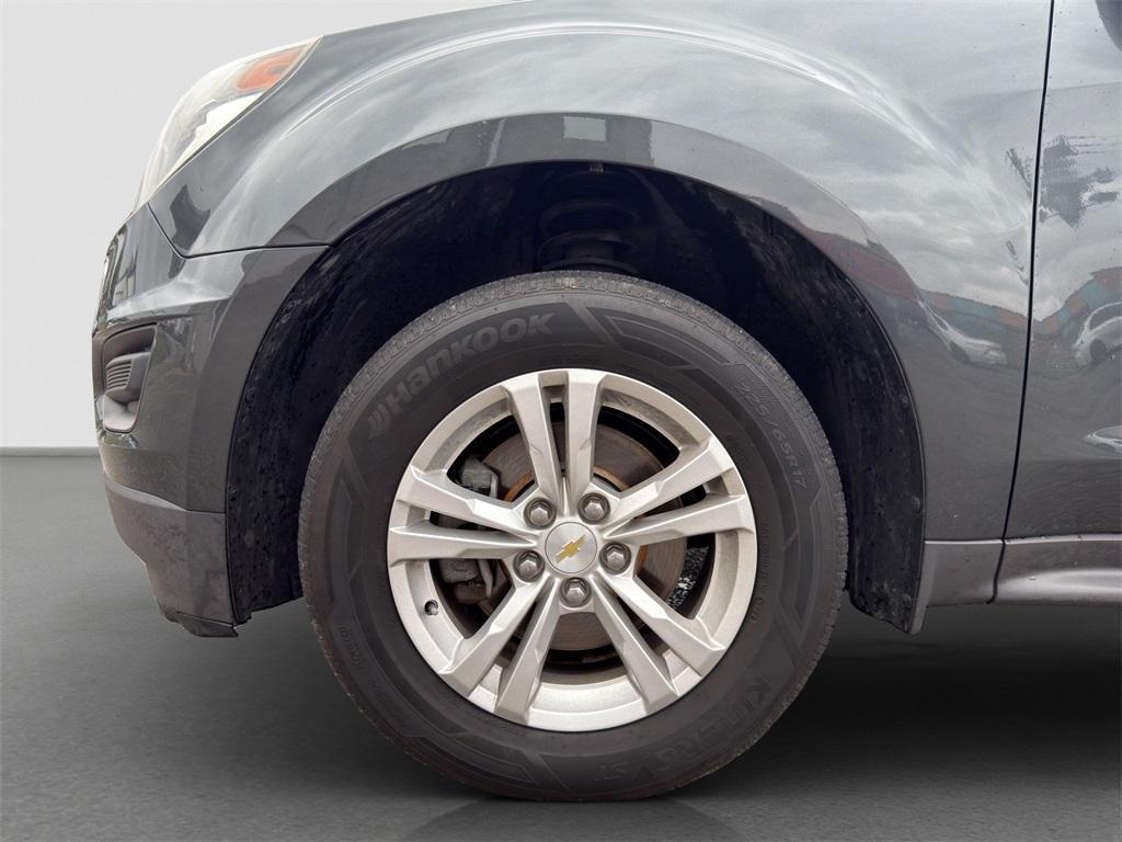 used 2017 Chevrolet Equinox car, priced at $9,300