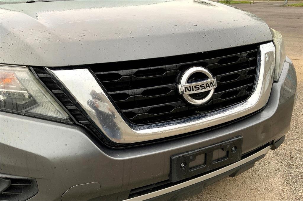 used 2017 Nissan Pathfinder car, priced at $13,150