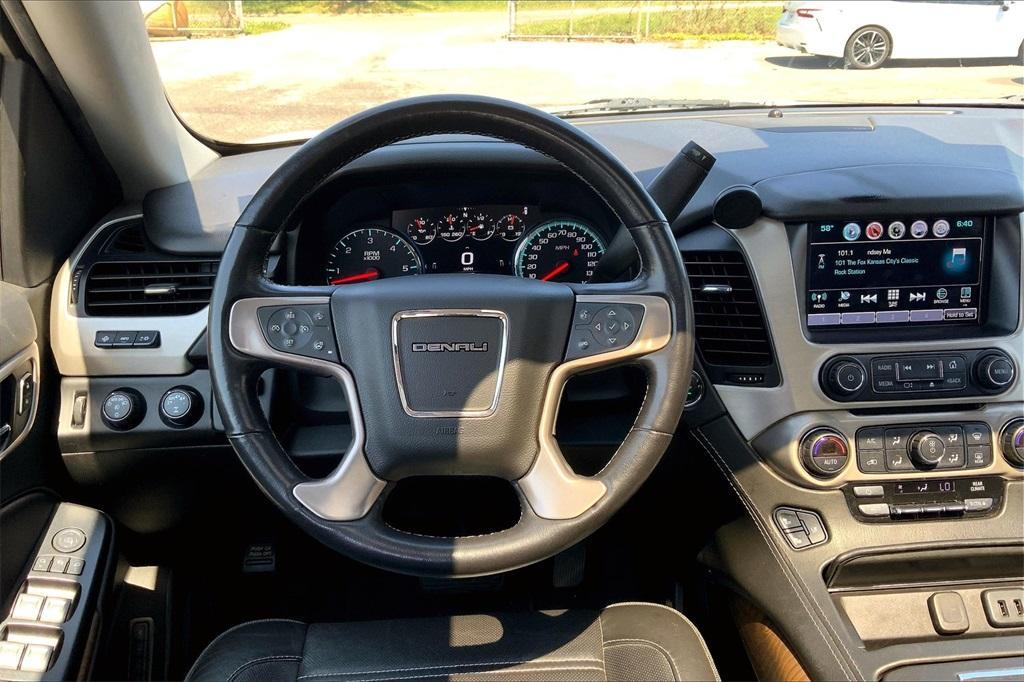 used 2020 GMC Yukon XL car, priced at $44,590