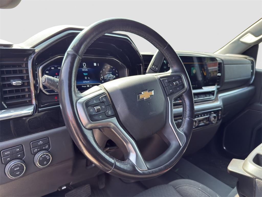 used 2022 Chevrolet Silverado 1500 car, priced at $35,969