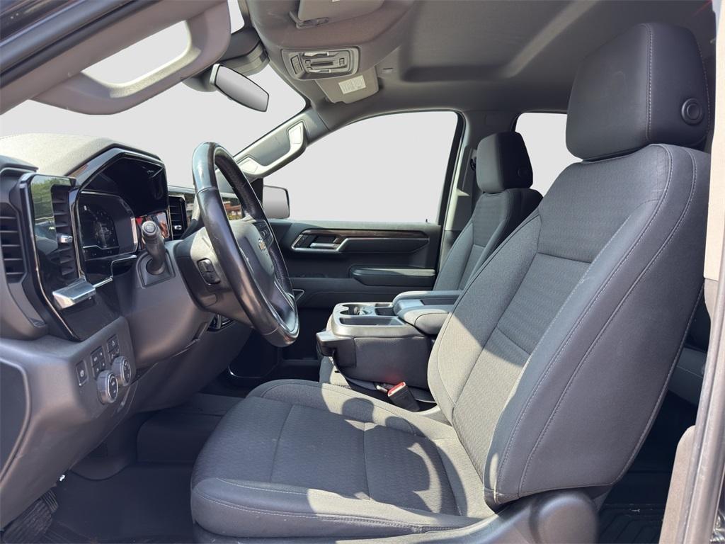 used 2022 Chevrolet Silverado 1500 car, priced at $35,969