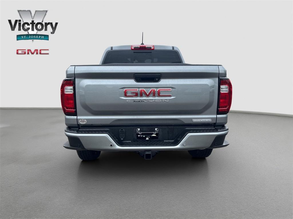 new 2025 GMC Canyon car, priced at $44,620