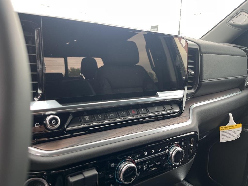 new 2025 GMC Sierra 3500 car, priced at $76,330