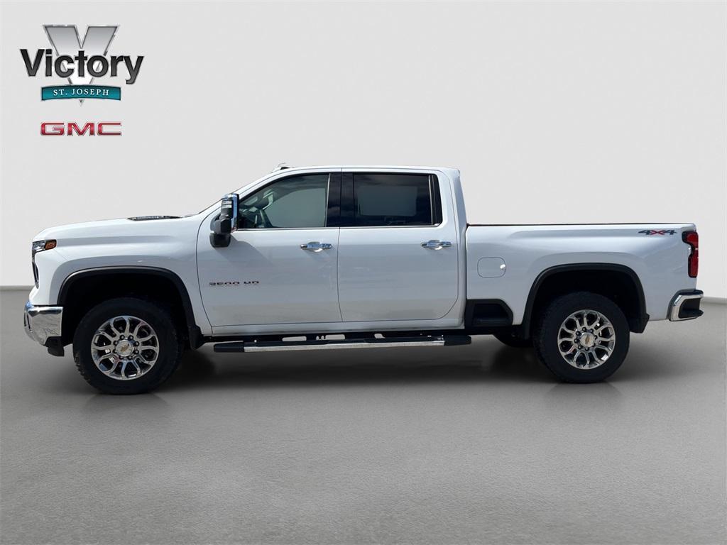 used 2024 Chevrolet Silverado 2500 car, priced at $64,444