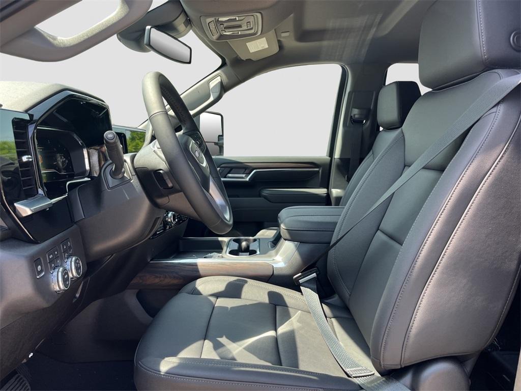 new 2025 GMC Sierra 3500 car