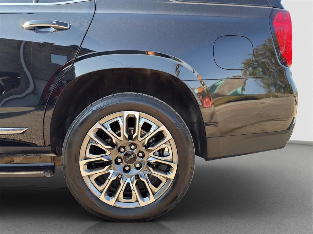 used 2024 GMC Yukon car, priced at $79,999