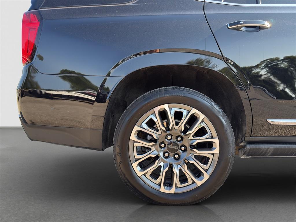 used 2024 GMC Yukon car, priced at $79,999