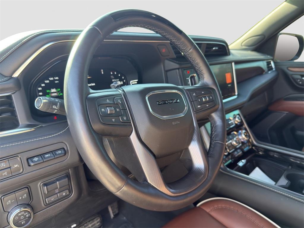 used 2024 GMC Yukon car, priced at $79,999